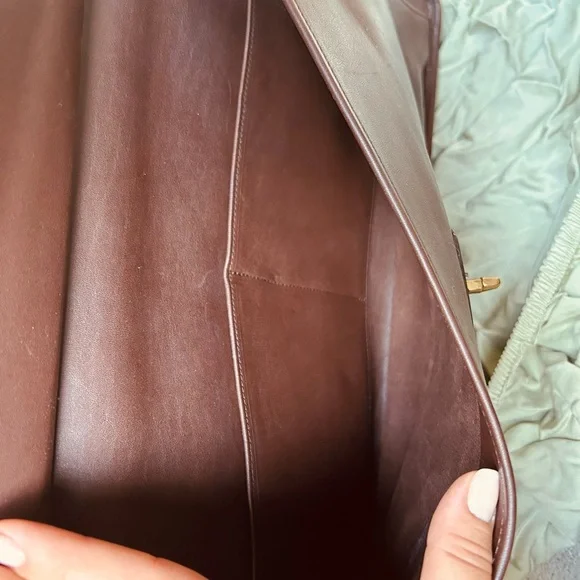 Beekman Coach Leather Briefcase - Picture 9 of 9